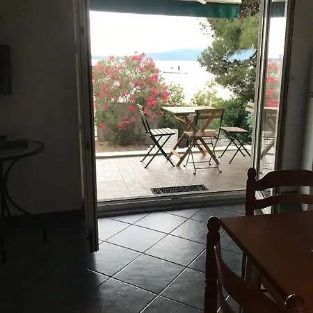 Mare * Brodarica (Sibenik-Knin)
