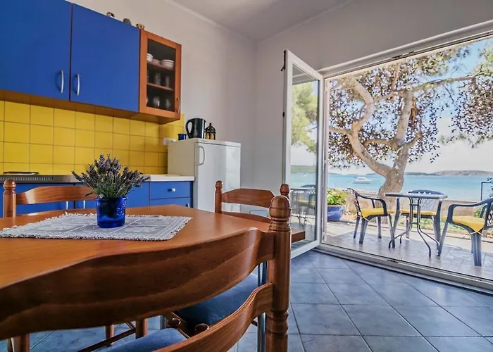 Mare ブロダリツァ